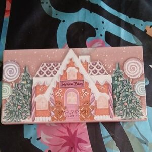 Simply Posh Gingerbread Bakery Eyeshadow Palette - Pink